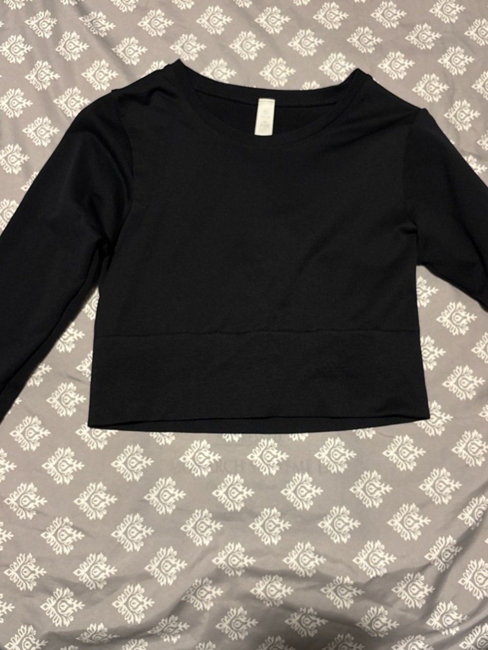 aerie Black Long-Sleeve Crop Top